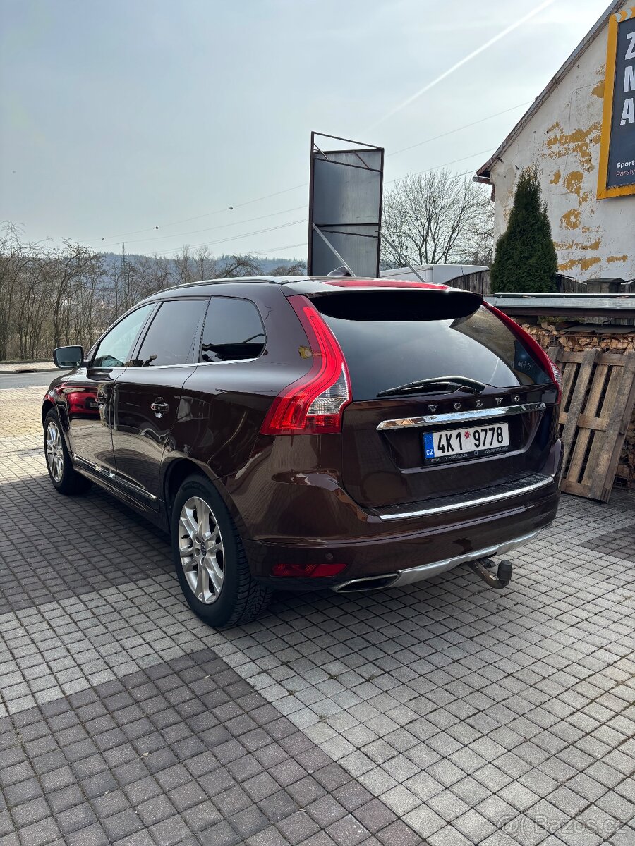 Volvo XC60 D4 2.4D AWD - 6