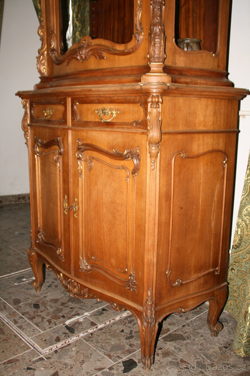 STAROŽITNÝ SKLENÍK - 6