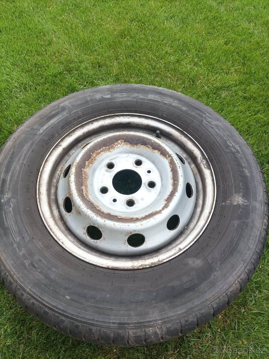 Letní pneu 215/70r15c - 6