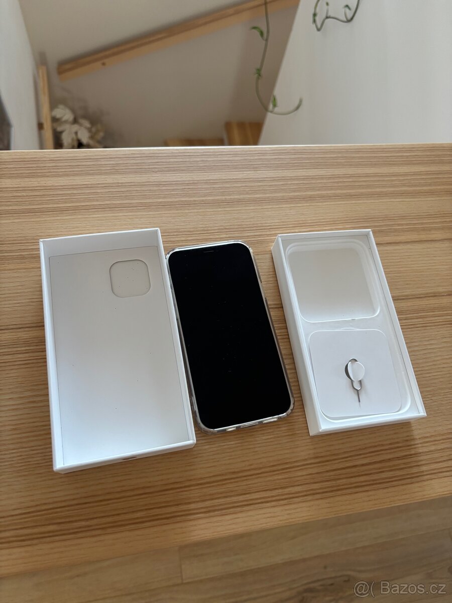 iPhone 12 64 gb - 6