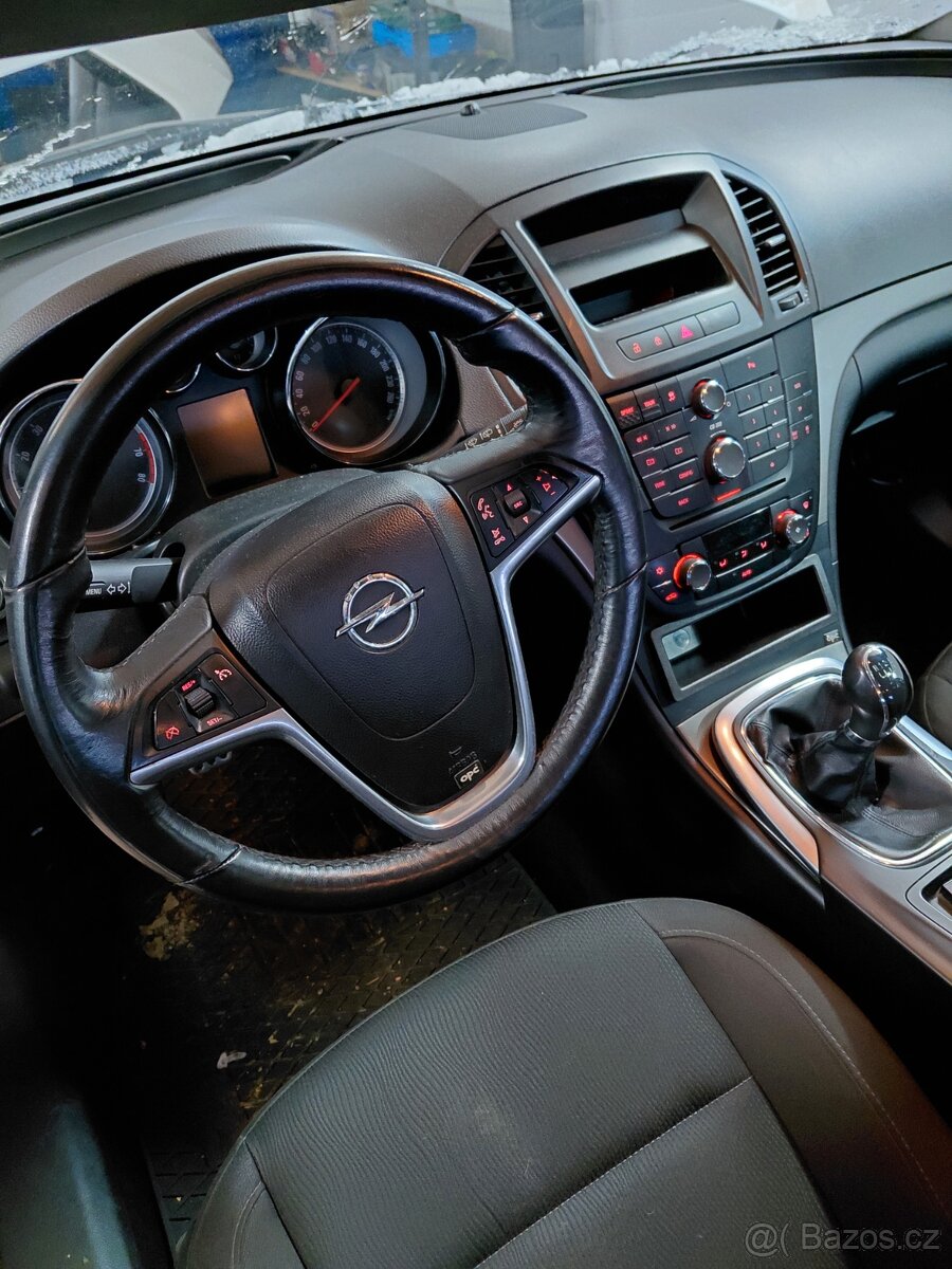 Opel insignia 2,8 turbo - 6