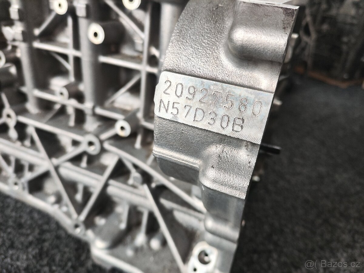 Blok motoru BMW N57D30 - 6