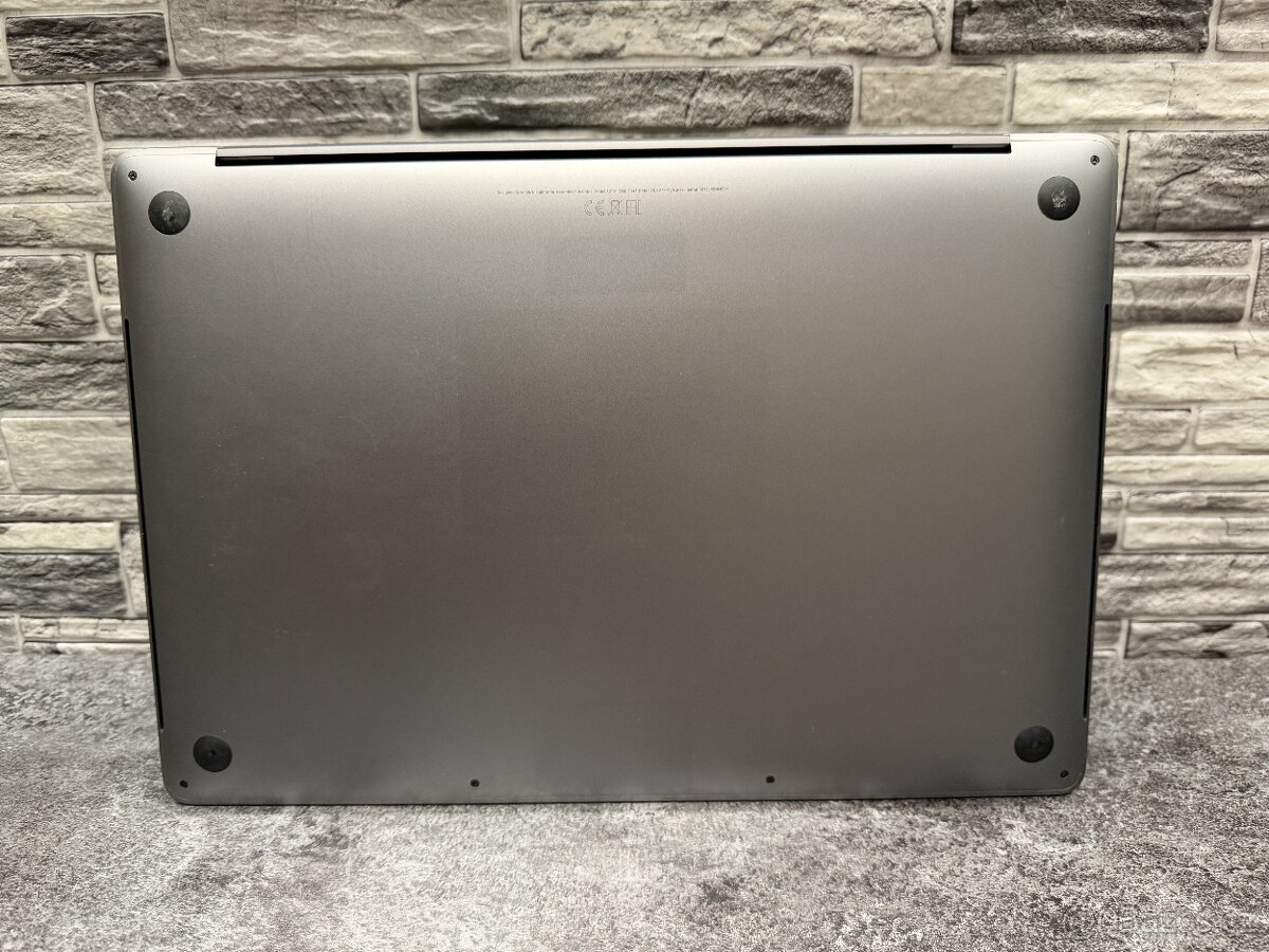 MacBook Pro 16" 2019 i7 / 16GB / 500GB / Pro 5300M - 6