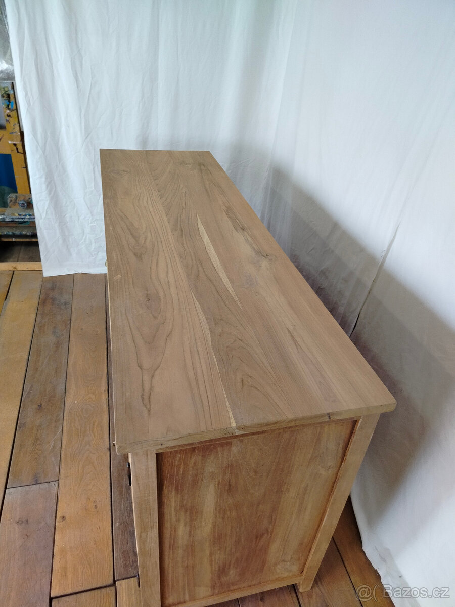 Velká masivní komoda TEAK - 6