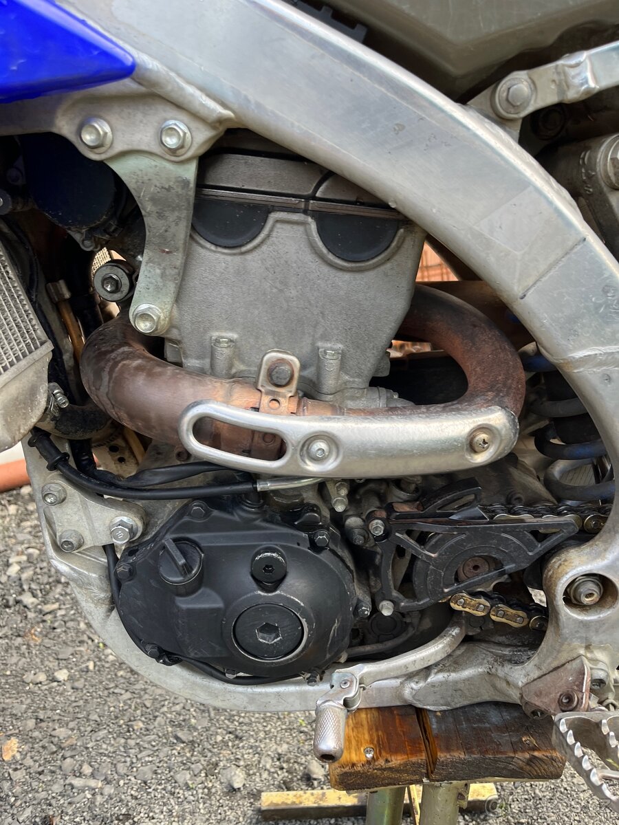 Yamaha yzf 450 - 6