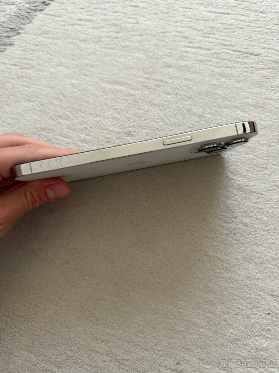 iPhone 13 Pro Max 256GB bílý - 6