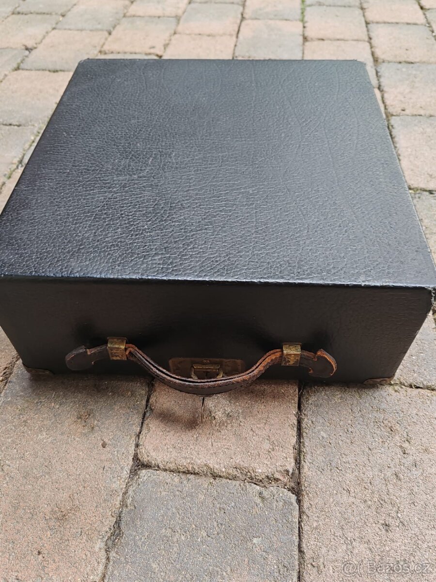 Psací stroj Remington - 6