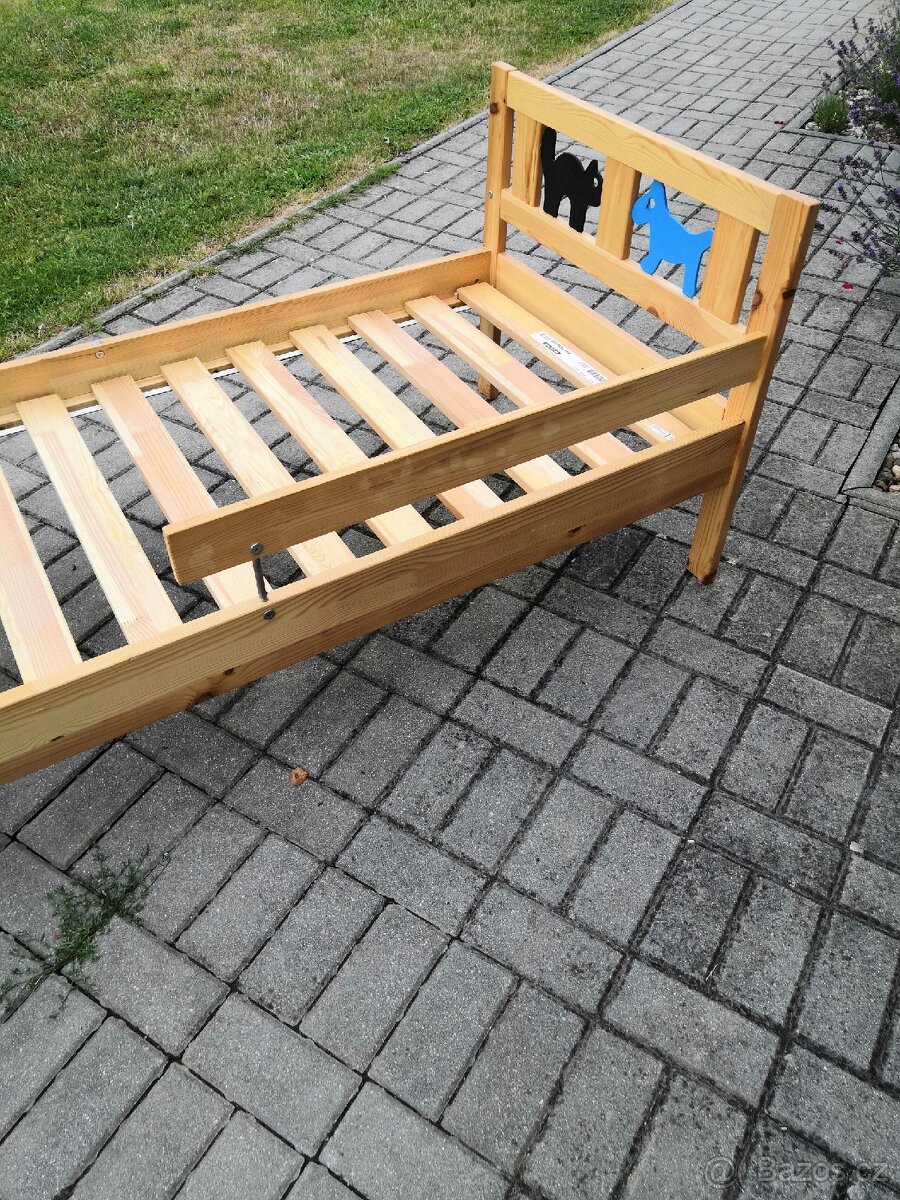 Postel dřevěná IKEA - 6