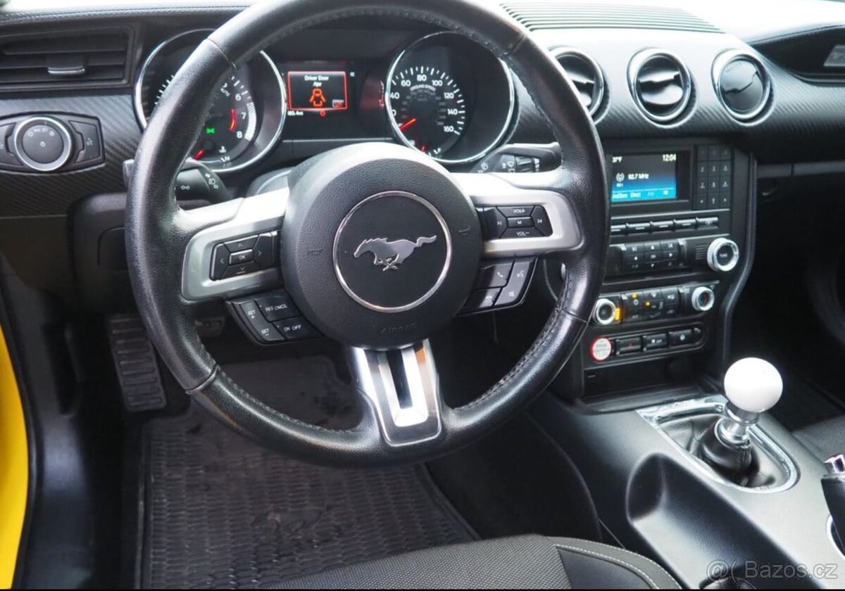 Ford Mustang 3.7,6V, - 6