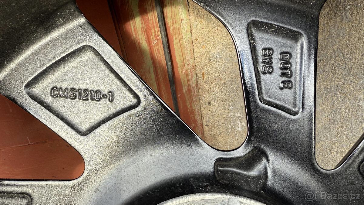 Alu kola 42611YP460 17x5J ET40 Toyota AYGO X pneu 175/65 R17 - 6