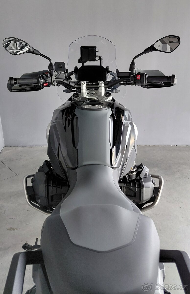 BMW R1300 GS - TRIPLE BLACK - Akrapovič - 6