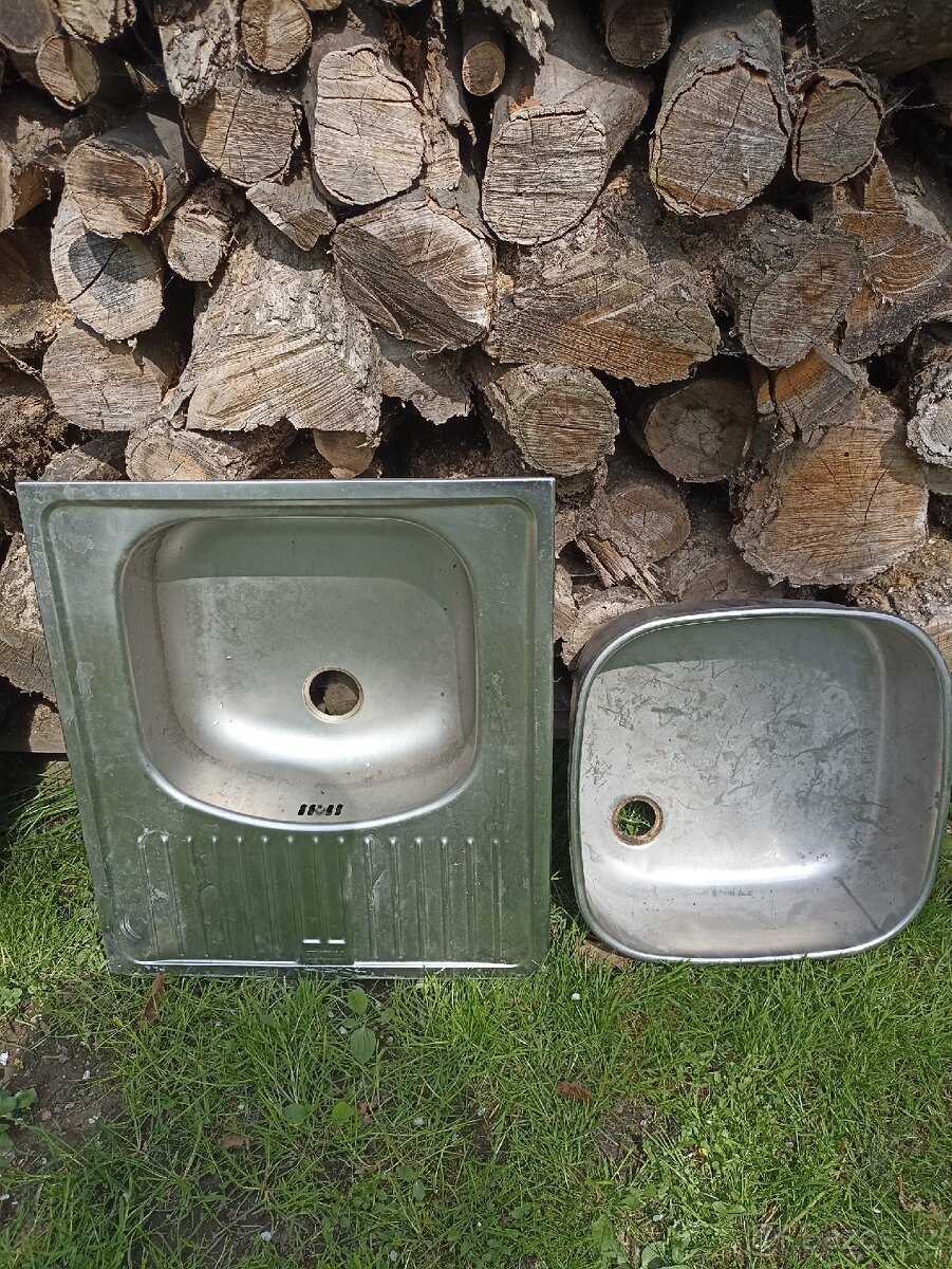 6 ks nerezový dřez - různý profil - 6