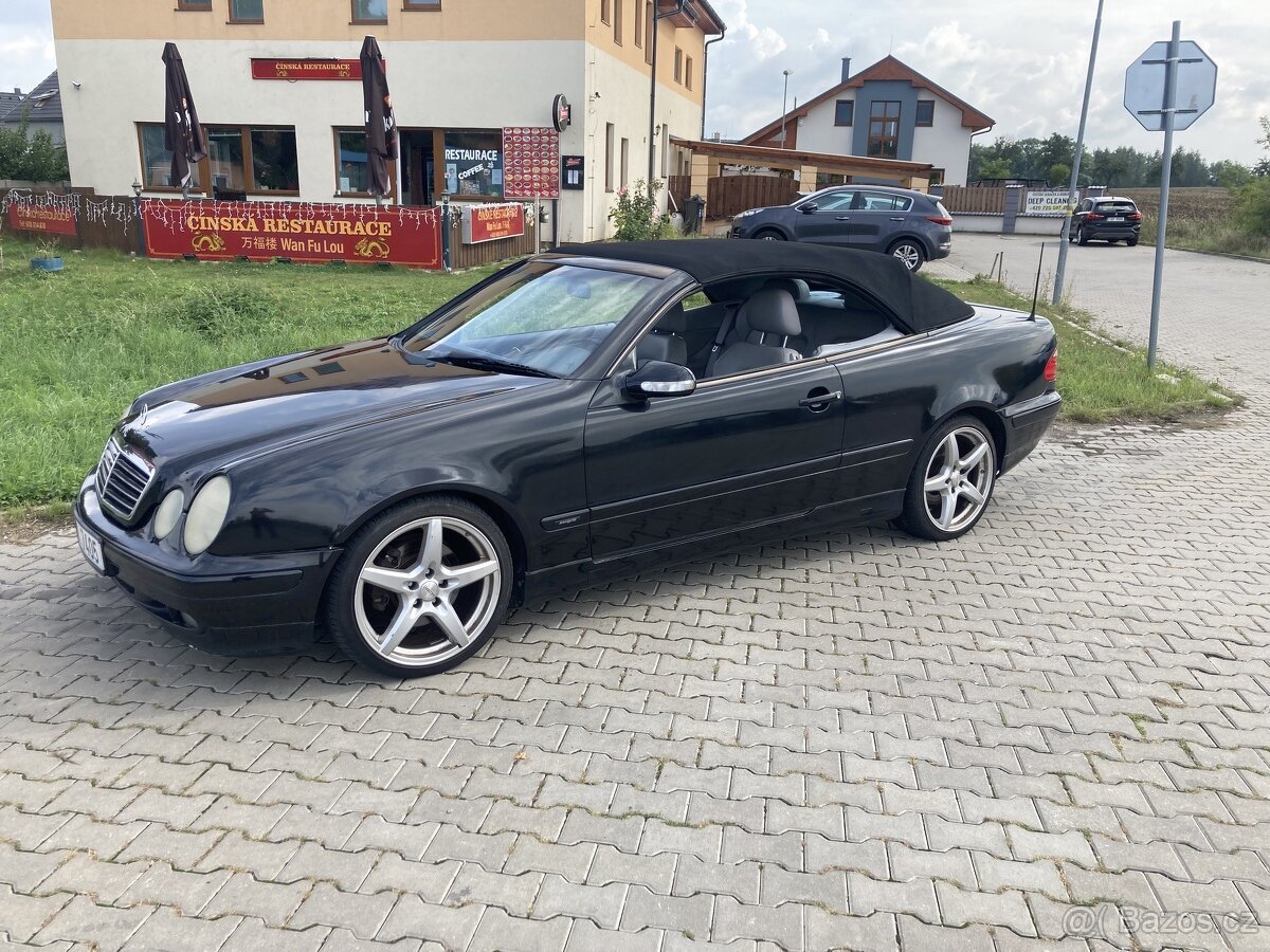 Mercedes 320 CLK Cabrio - 6