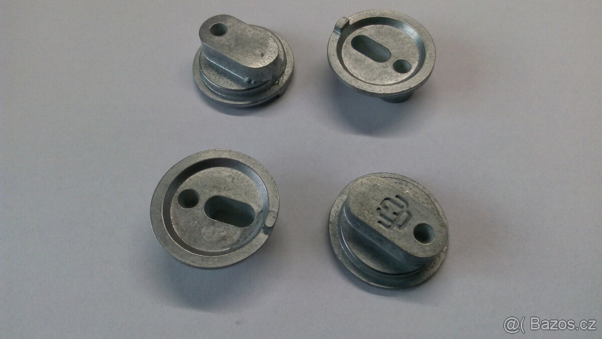 Víčka karburatorů Graetzin Jikov, kridlove matice.... - 6