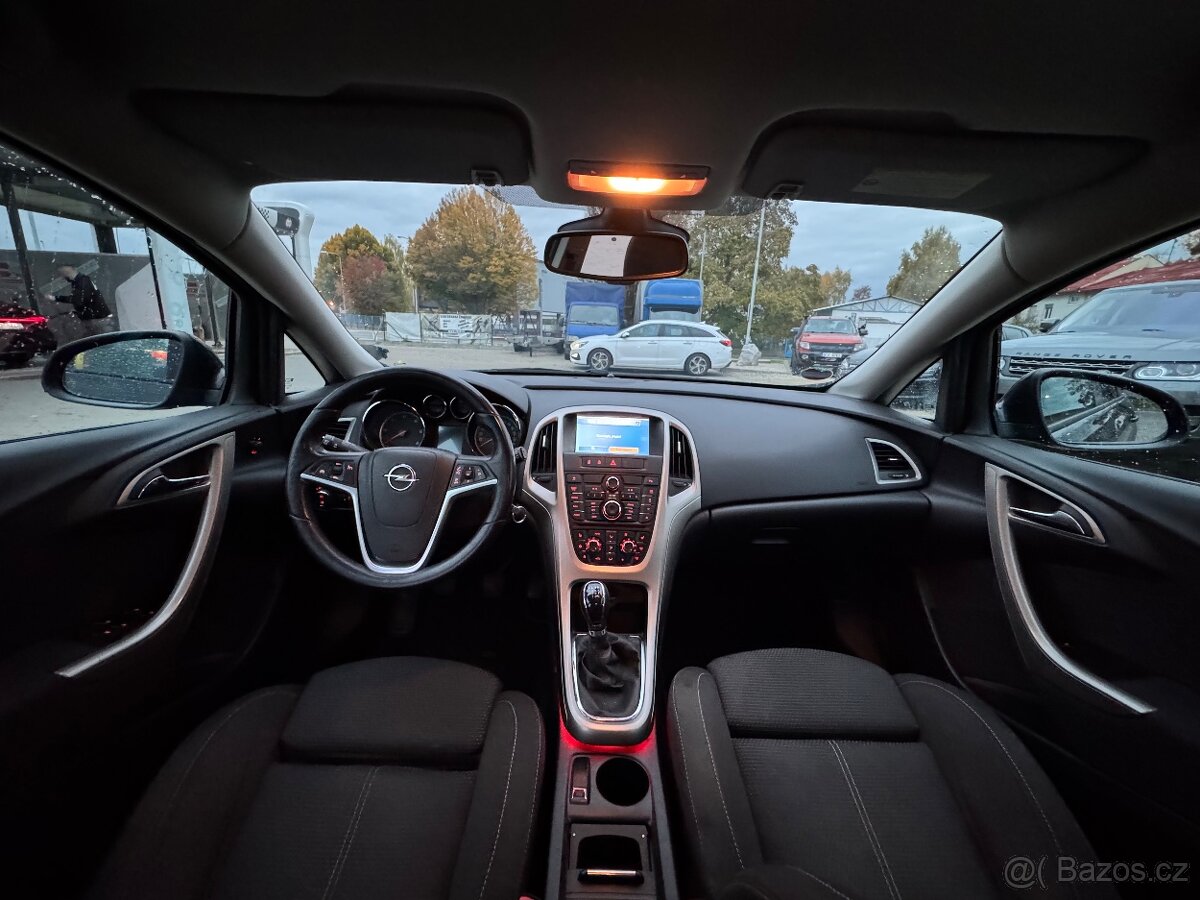 Opel Astra J 2,0CDTi 118kW, tažné - 6