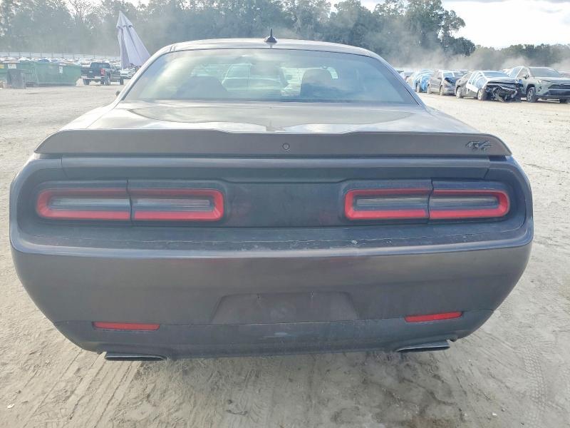 Dodge Challenger R/T 5.7 HEMI V8 - bourané - 6