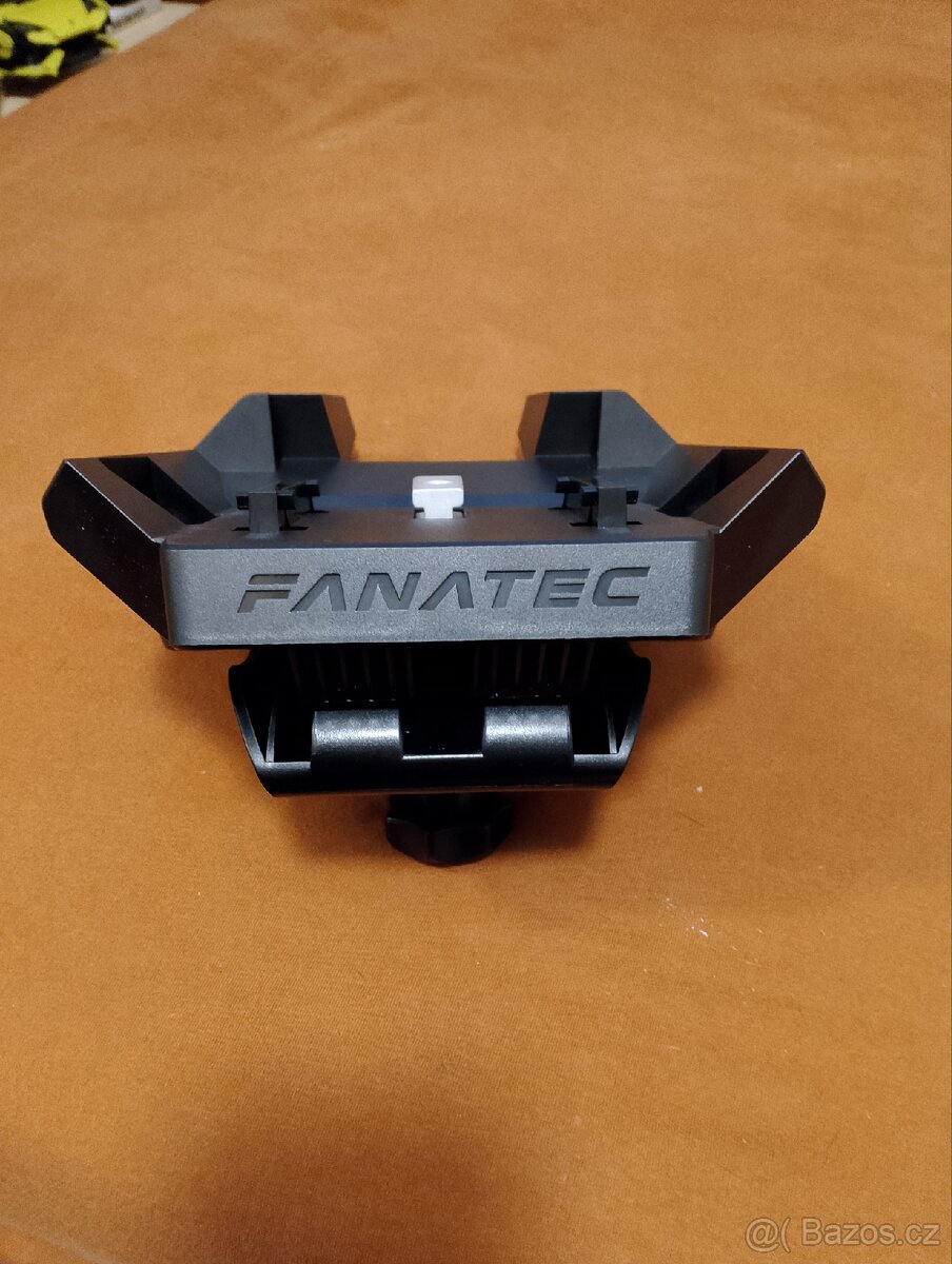Sim racing rig fanatec ready to race bundle 8nm - 6