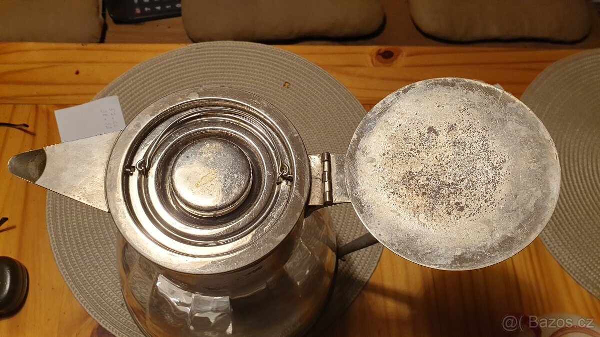 Starý skleněný džbán. - 6