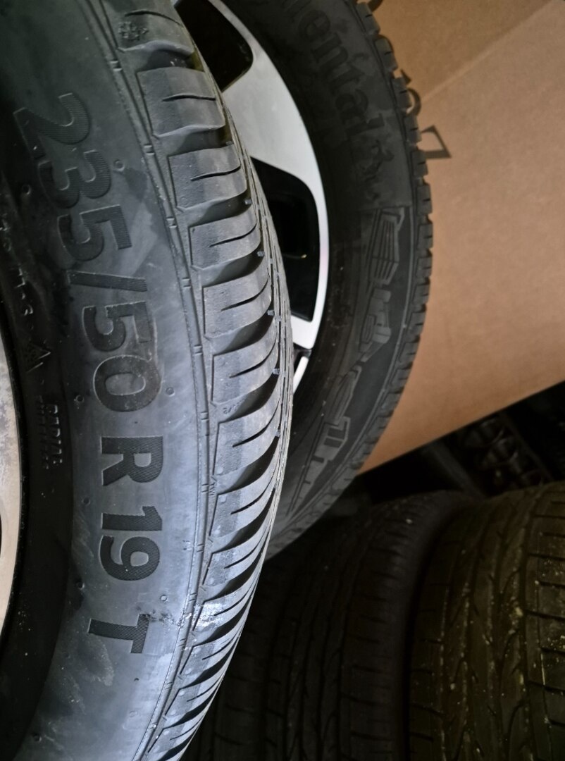 celoroční pneu Continental 255/45 235/50/ R19 - 6