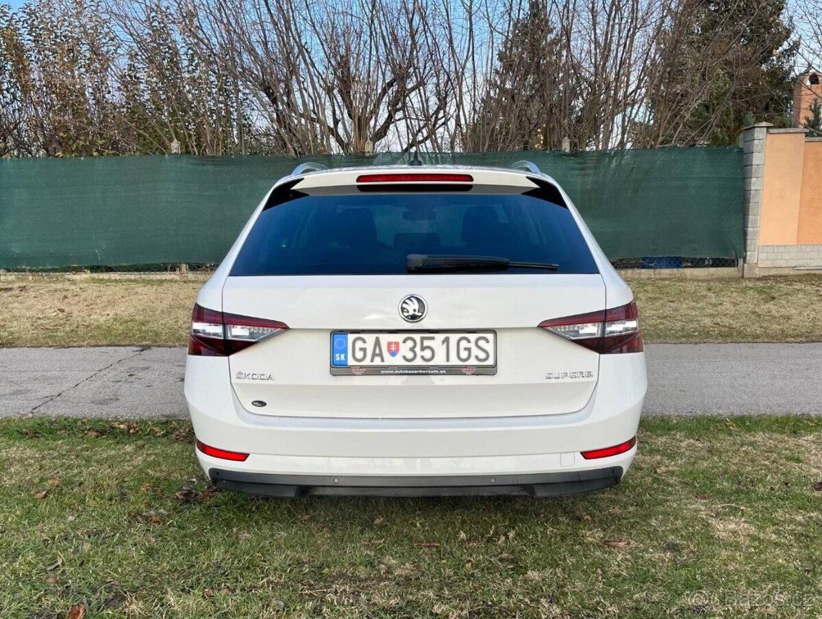 Škoda Superb Combi 2.0 TDI - 6