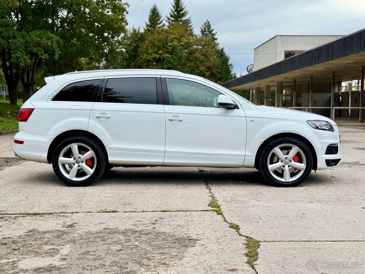 Audi Q7 3,0 TDi 3x S-Line - 6