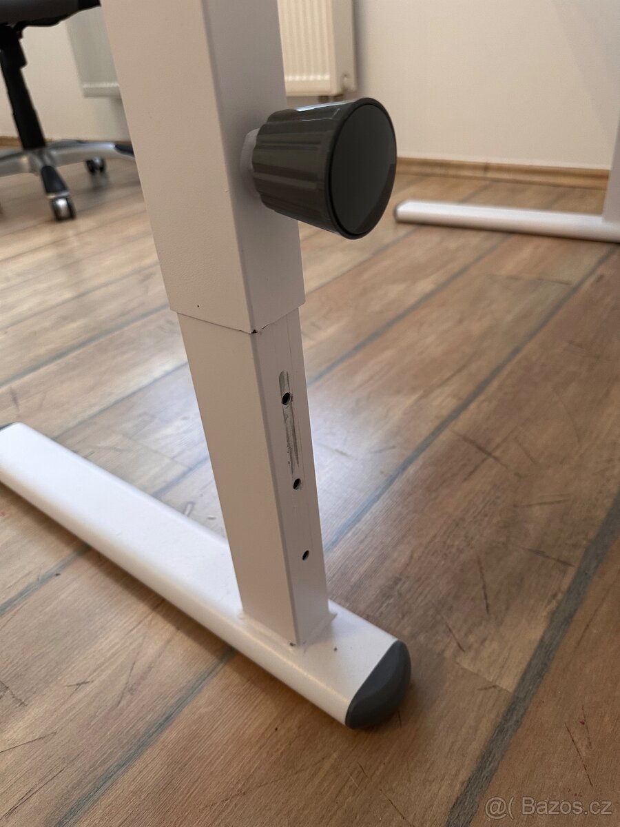 Dětský psací stůl - 6