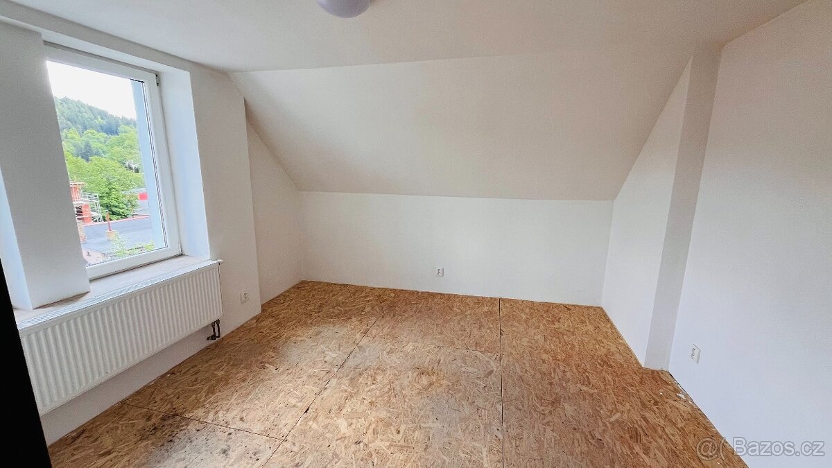 Pronájem mezonetu 4+kk - U zastávky, Jablonec nad Nisou - 6