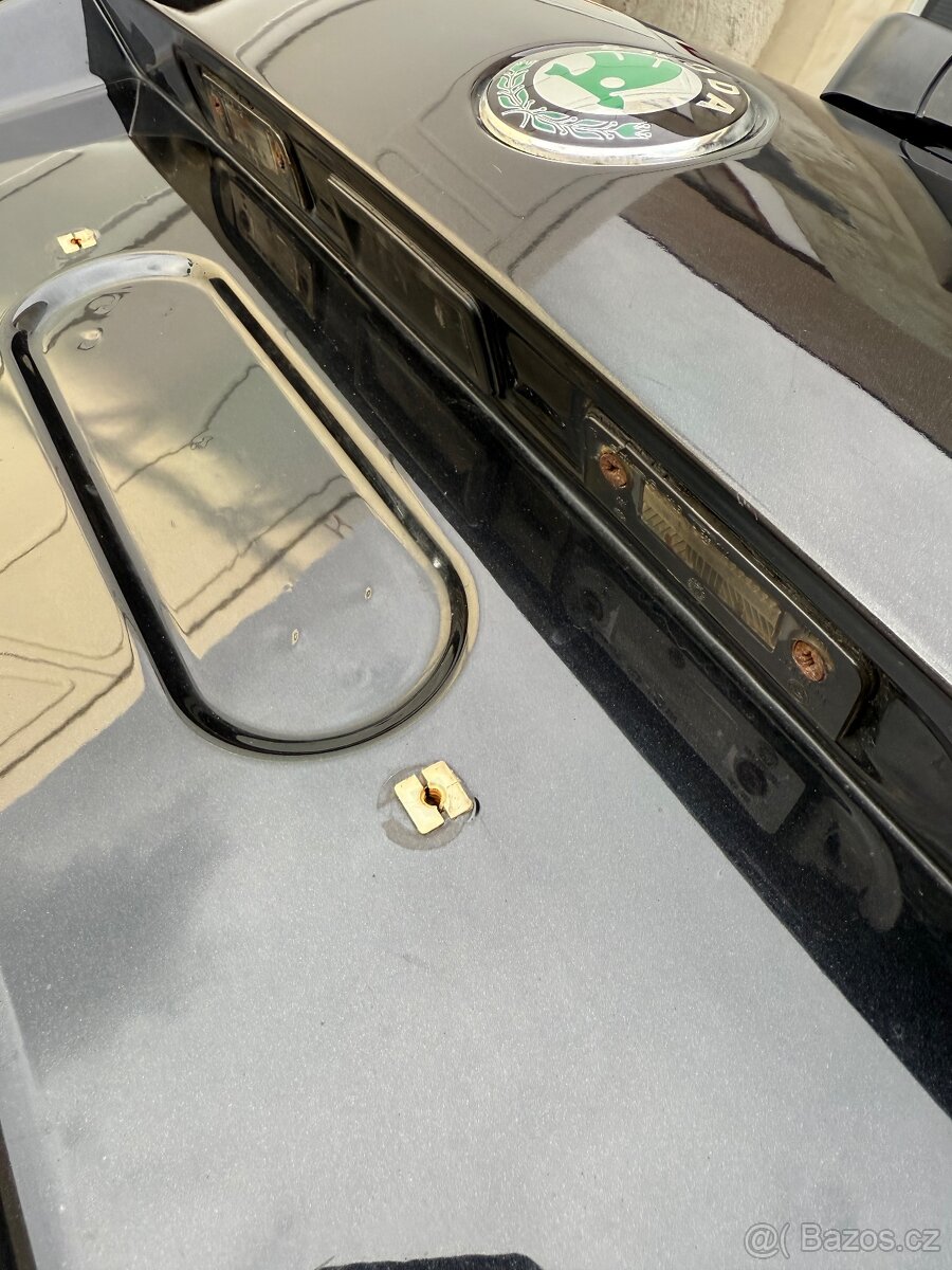 Díly Škoda Octavia 2 Černá - 6