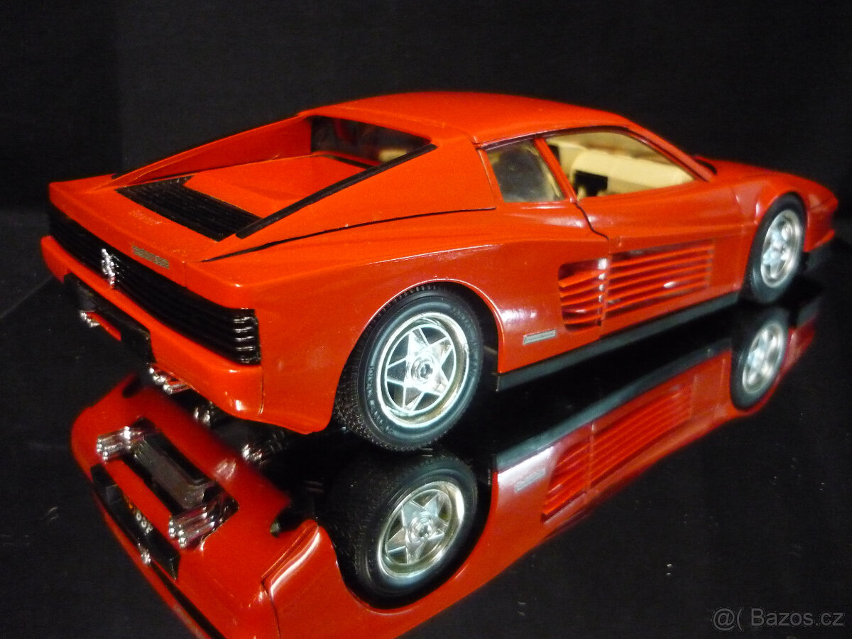 Ferrari Testarossa 1984 Bburago 1/18 - 6