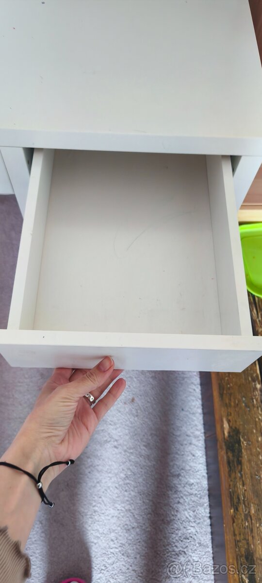 Pracovní stůl Micke - 6