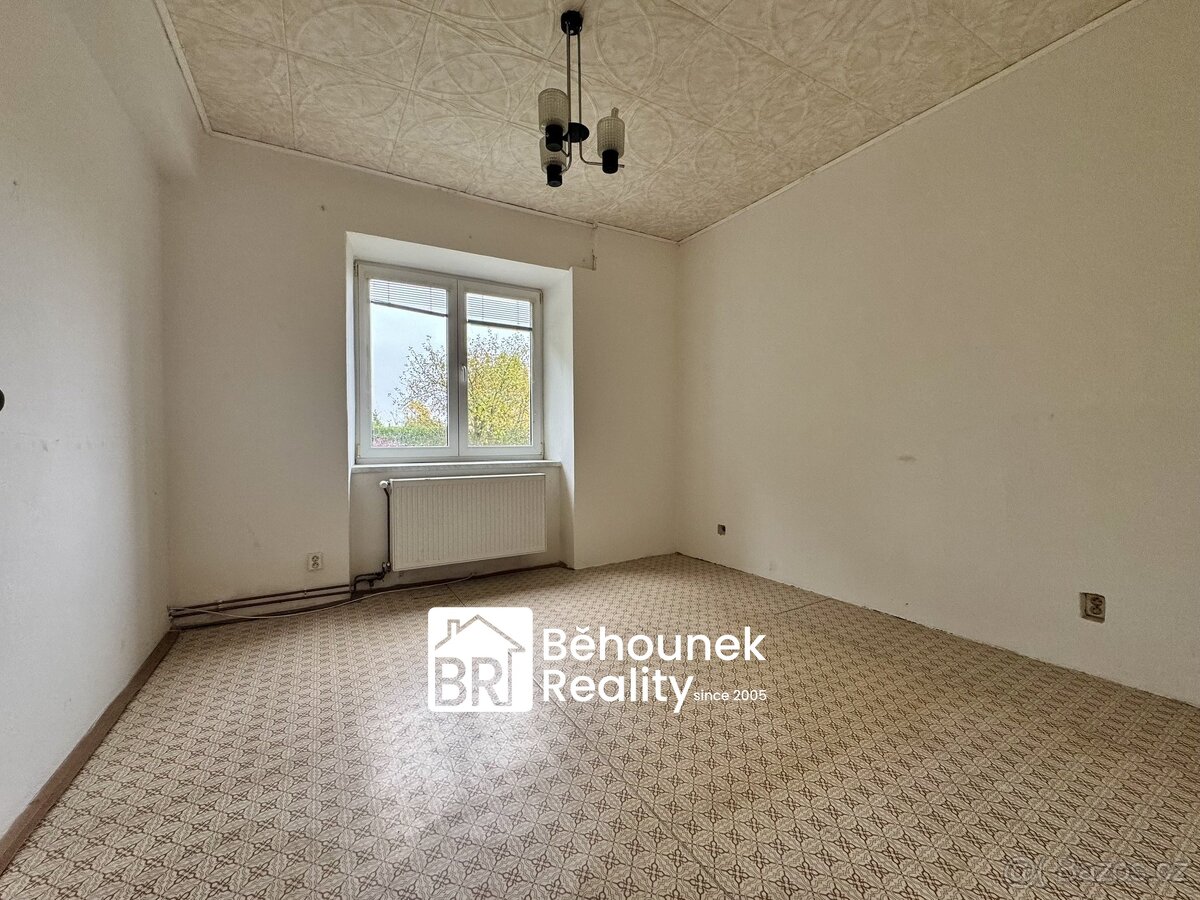 Dvougenerační dům 340 m², s částečnou půdní vestavbou a dalš - 6