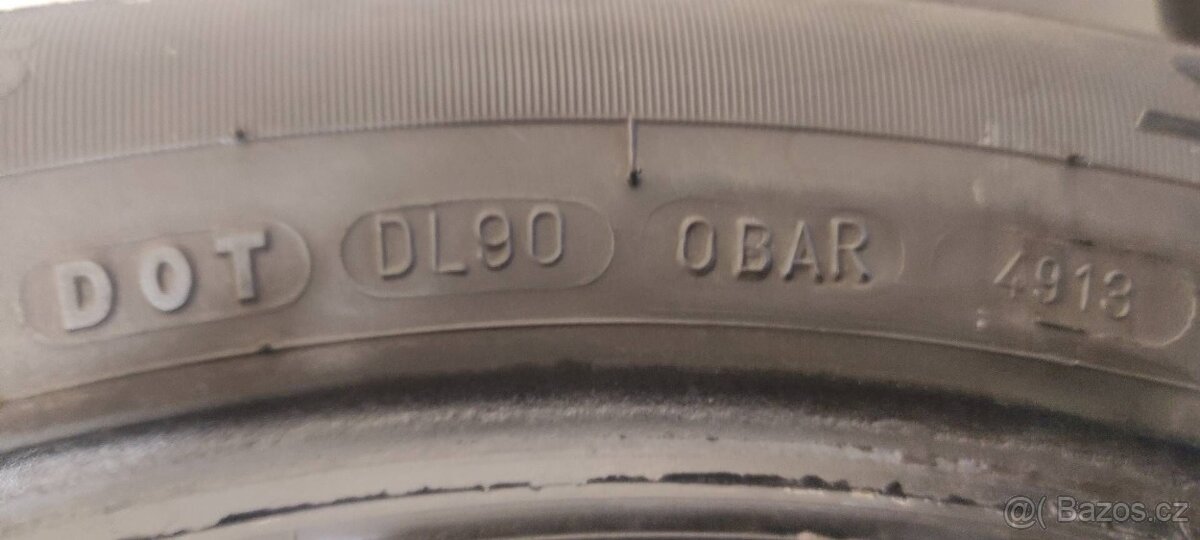 Dunlop 185/60 R15 88T 5-5,5mm - 6