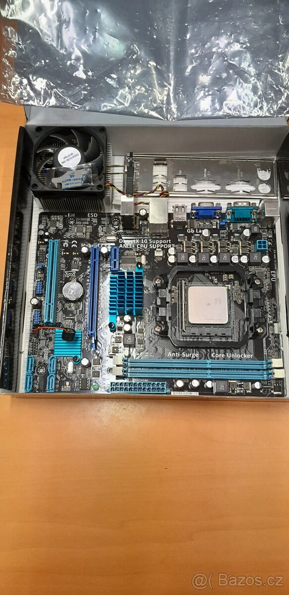 Asus M5A78L-M LX3+ - 6