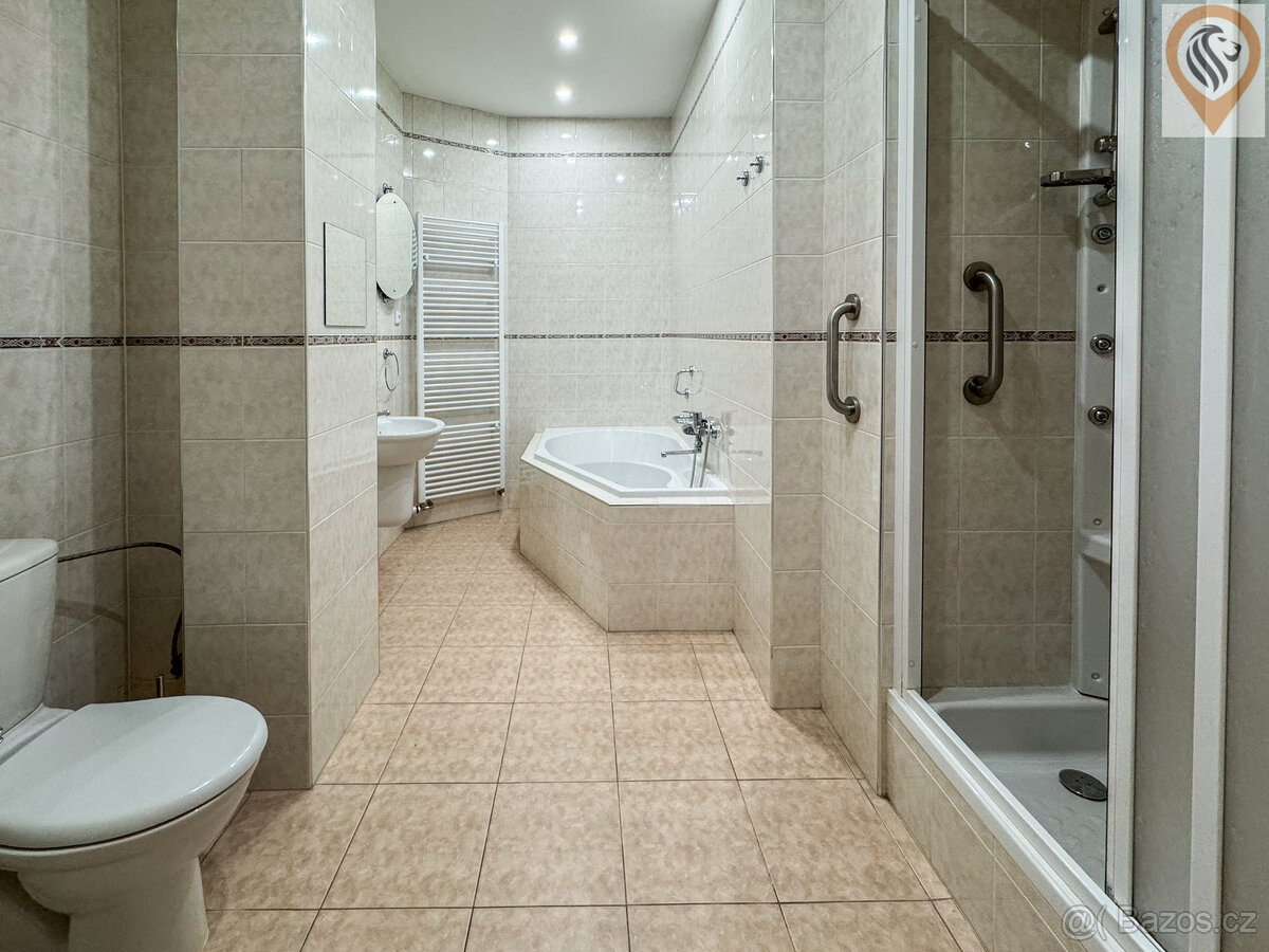 Pronájem útulného bytu 2+1 po kompletní rekonstrukci v centr - 6