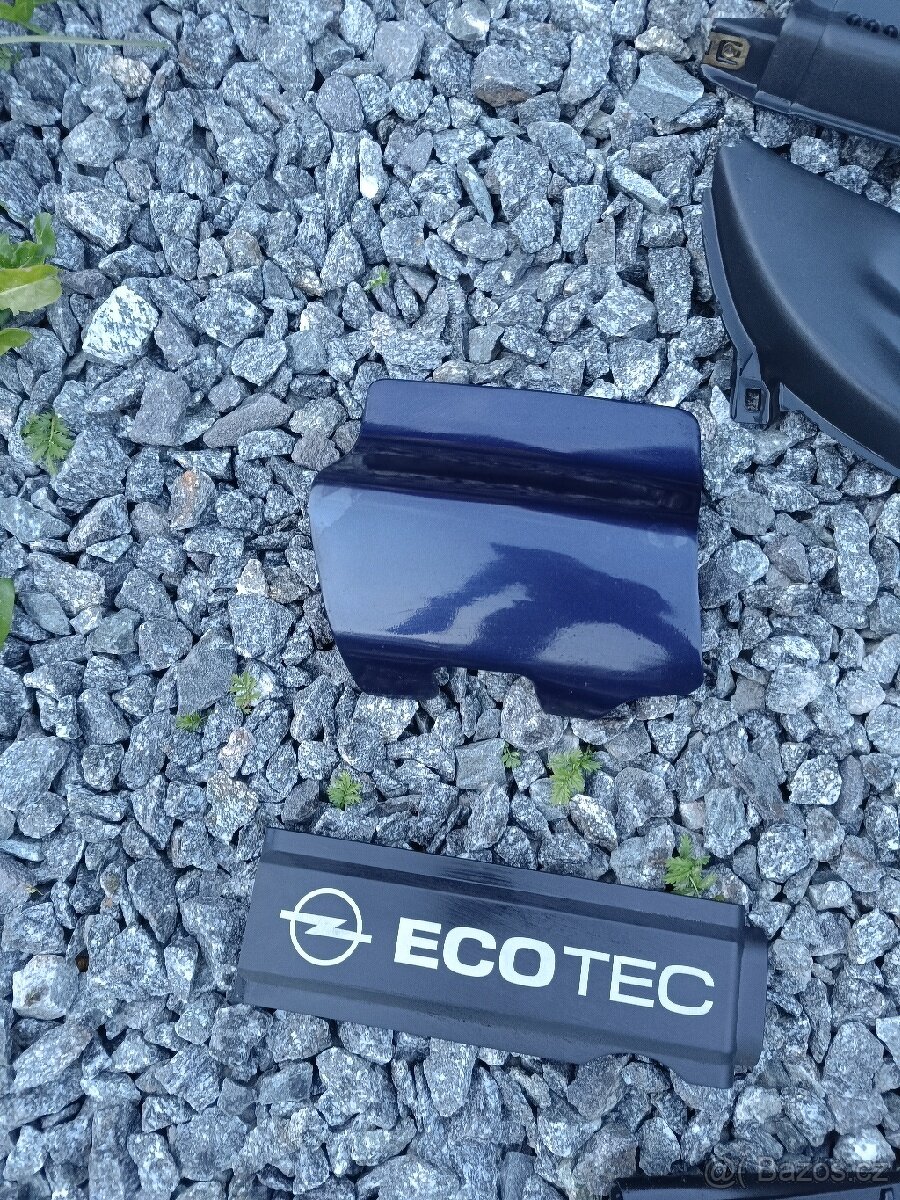 Opel Corsa B - náhradní díly - 6