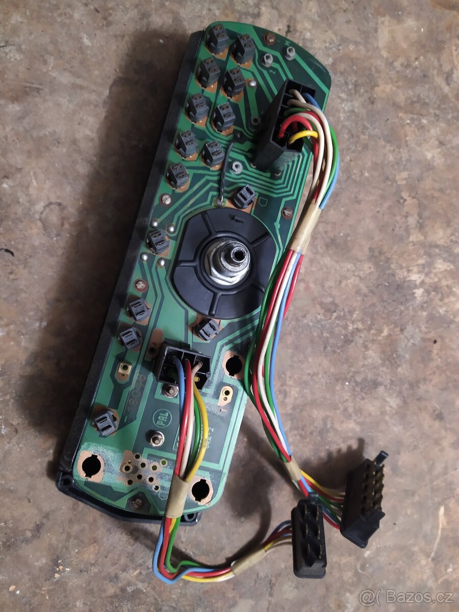 Sdružené budíky Škoda 120 125 - 6