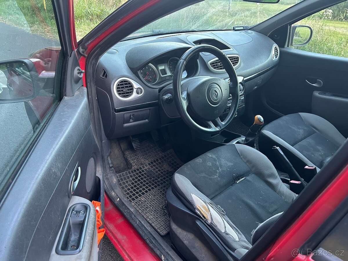 Renault Clio III, 2011, 1.2i, pracovní vůz - 6