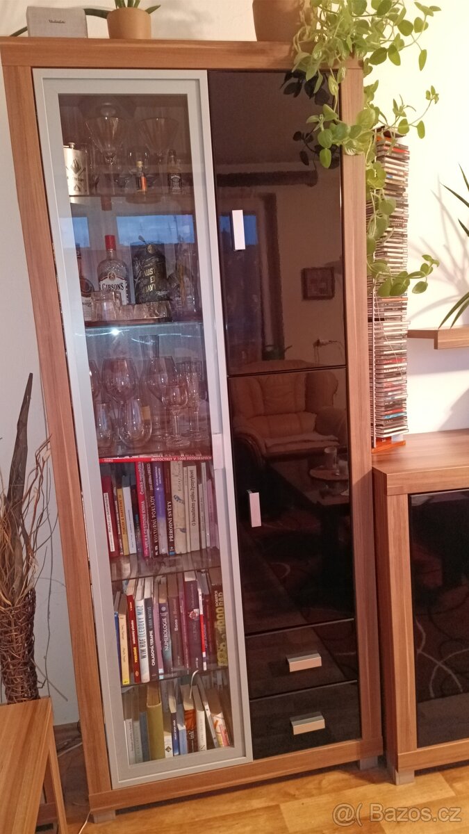 Sestava skříní nábytku do obýváku - 6