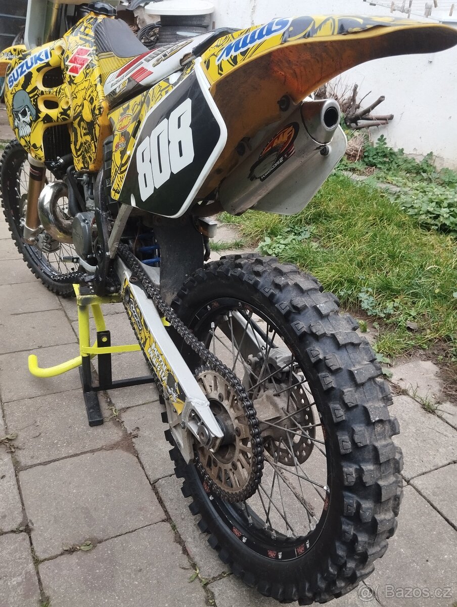 Suzuki rm 250 - 6