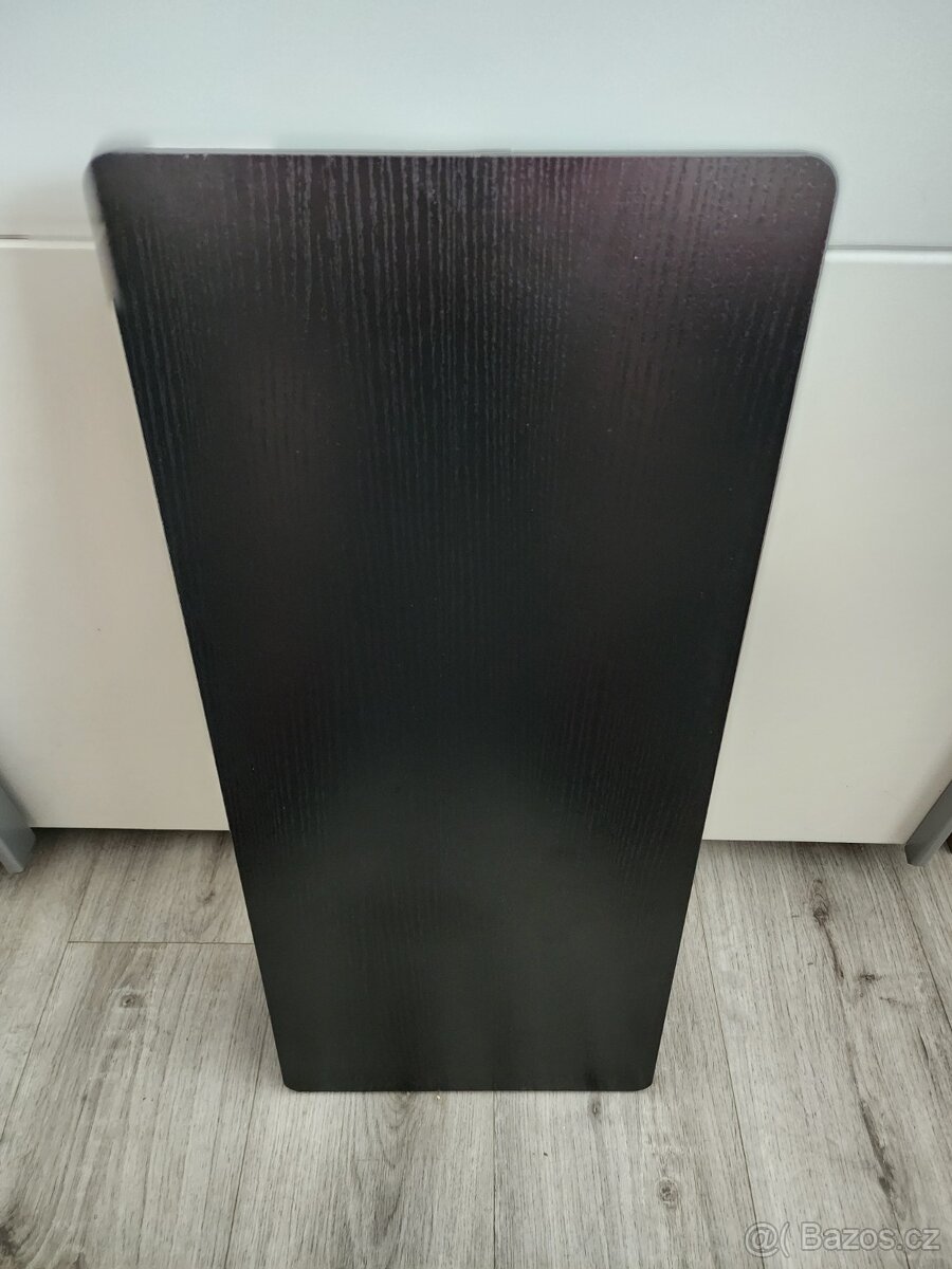 Výškově nastavitelný stolek - 6