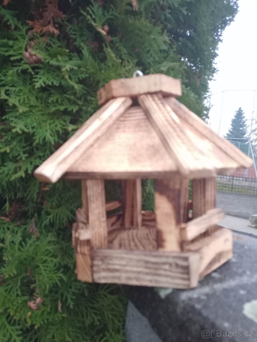 Krmítka,budky,Dětský nábytek krtečková vánoční edice ATD. - 6