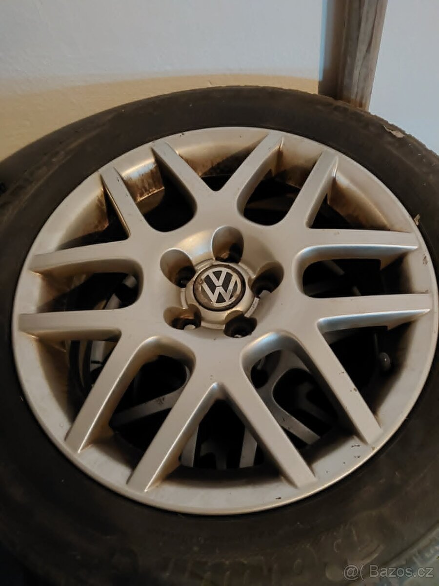 VW Golf 4 TDI 1,9 74 kW - 6