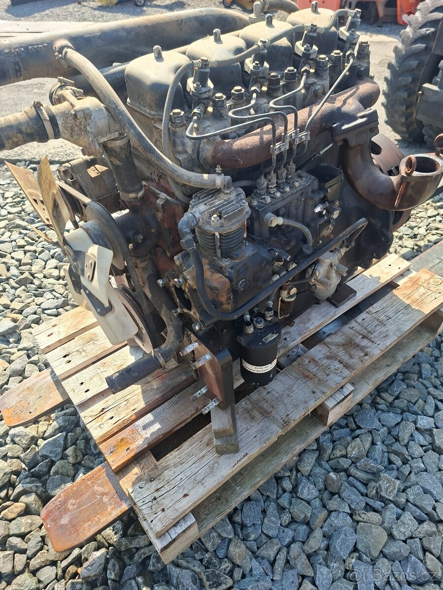 Motor zetor 7701. - 6