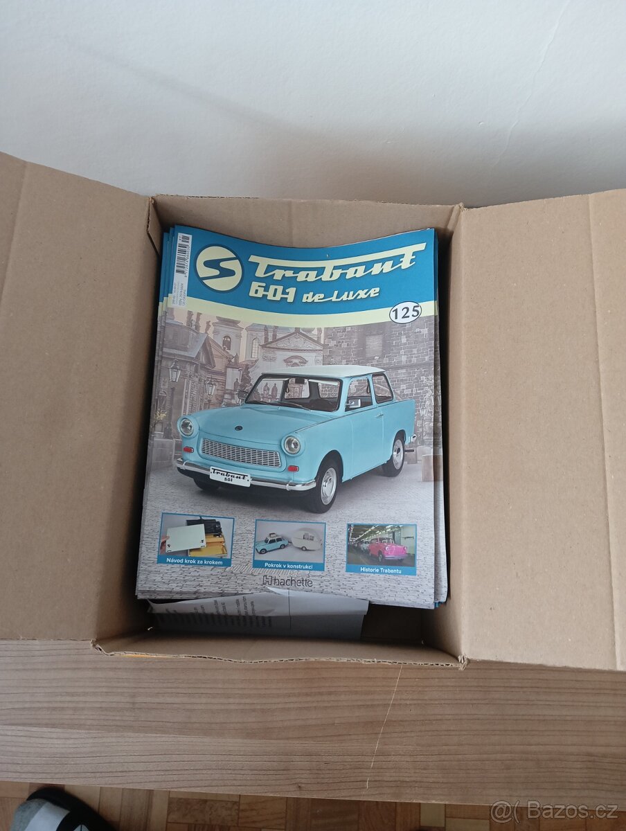 Kovový model trabant a karavan - 6