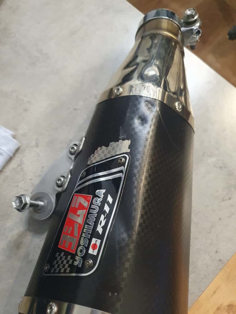 Yoshimura r11 GSXR - 6