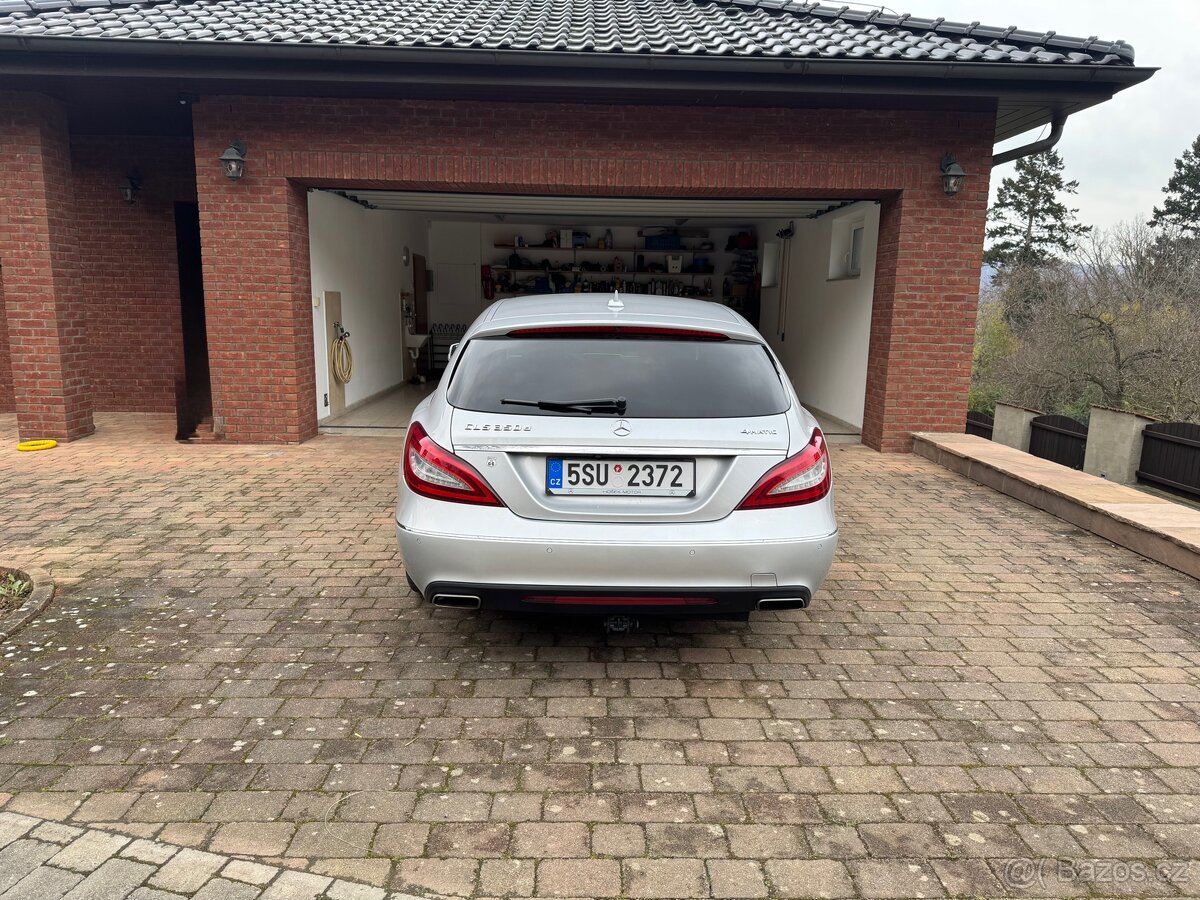 Mercedes-Benz CLS 350 CDI 4Matic Shooting Brake - 6