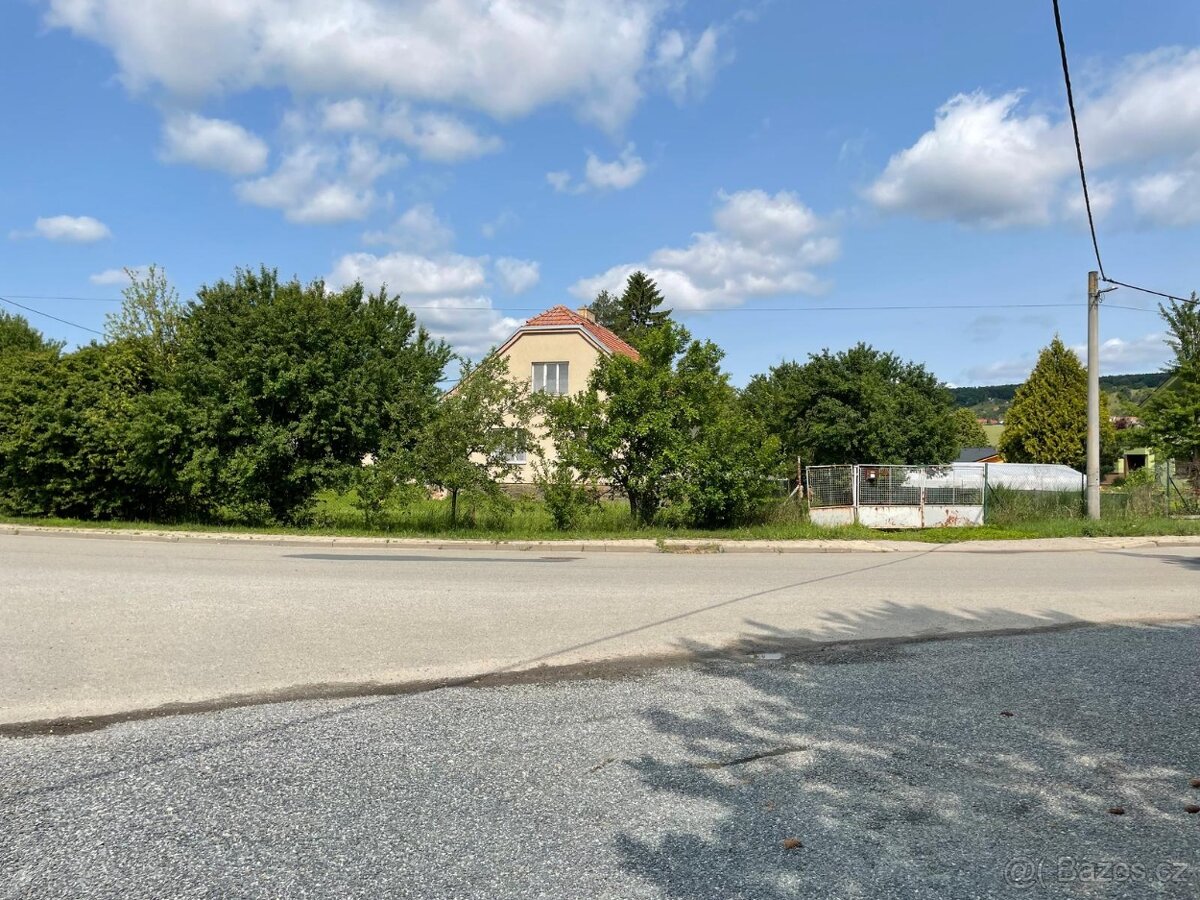 Stavební pozemek Kovalovice, CP 2348 m2 - 6