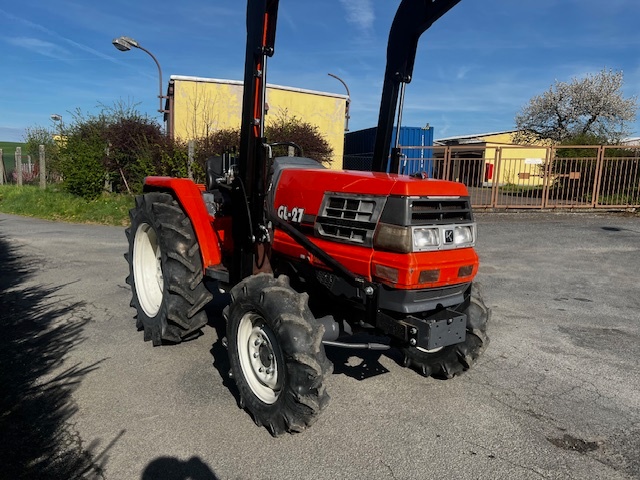 Malotraktor Kubota GL27 s čelním nakladačem - 6