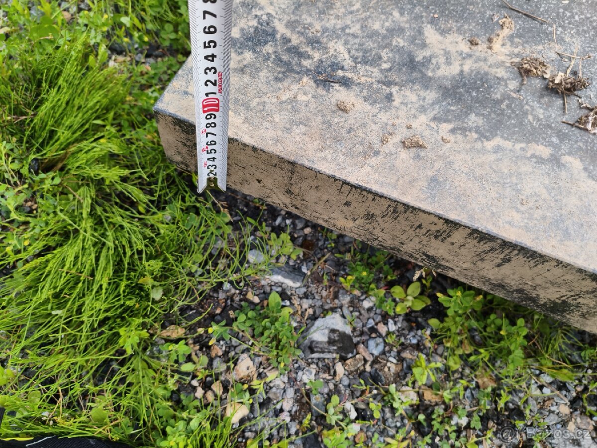 Náhrobní kámen - 6