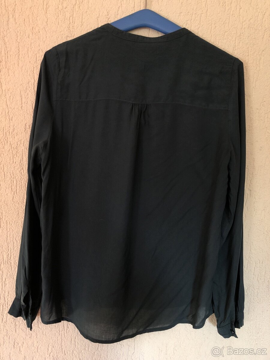 Halenka, vel. M 38 - 6